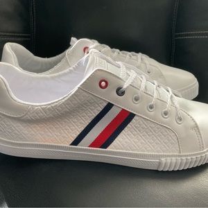 Tommy Hilfiger lady shoes size 11 new